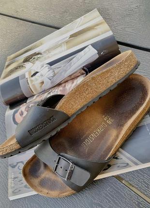 Тапочки кожаные ортопедические сланцы тапочки шлепанцы birkenstock 38