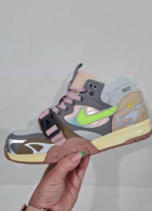 Кроссовки nike air trainer 1 sp honeydew