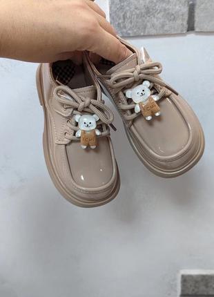 Стильные туфли лоферы для девочки бельевые с мишкой от jong golf2 фото