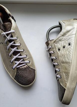 Жіночі брендові шкіряні кеди-кросівки 

crime london