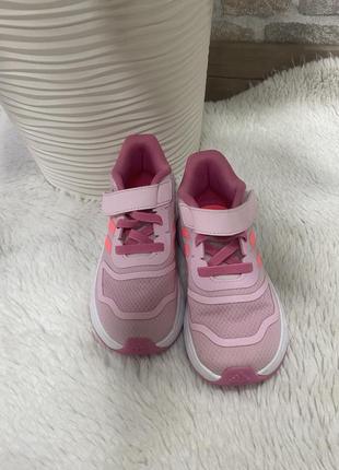 Кросівки adidas lightmotion 2