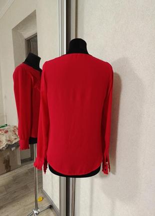 Яркая красная блуза orsay с рюшами в виде винтажа3 фото