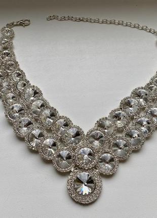 Прикраса на шию з камінням срібного кольору5 фото