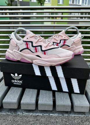 Женские розовые кроссовки adidas