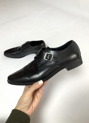 Мужские классические кожаные туфли от zara