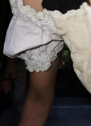 Бохо блуза с кружевом шнуровкой в этно баварском стиле stockerpoint коттон хлопок стрейч трикотажное комбинированная4 фото