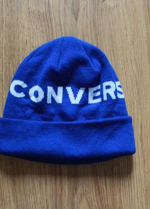 Стильная шапка унисекс известный бренд с большой надписью converse