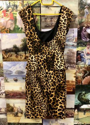 Мини платьес баской в леопардовый принт,7 фото