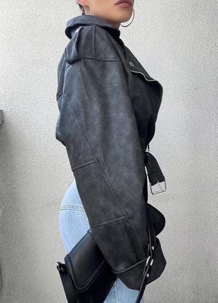 Косухая лежанка винтажная куртка кожаная куртка варочка винтажная с потертостями стильная крутая трендовая классная кожанка9 фото