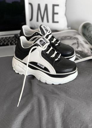 Шикарні жіночі кросівки на платформі buffalo classic platform sneakers