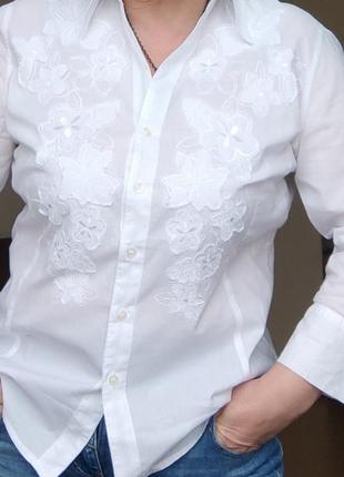 Легкая блузка с вышивкой вышиванка