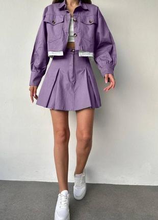 Костюм женский жакет с карманами на пуговицах юбка кортка на высокой посадке на пуговице качественный стильный базовый салатный лавандовый3 фото