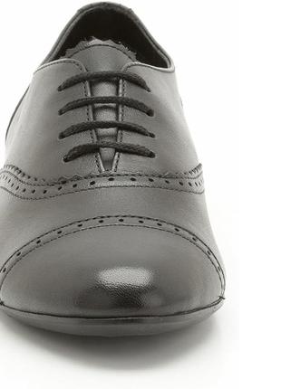 Р.35 clarks девичьи кожаные туфли оригинал2 фото