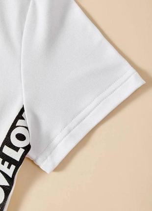 Стильний костюм сітка зі спідницею-шортами🔥
топ+шорти-спідниця7 фото