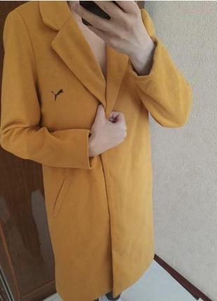 Пальто в стиле puma