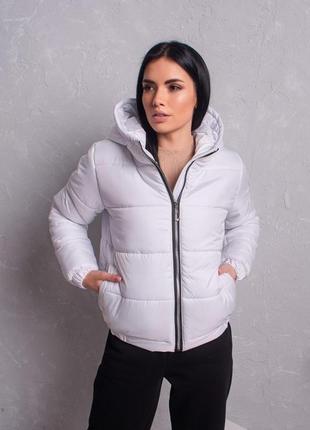 Куртка женская весна/осень с капюшоном р.42-60 (белая)