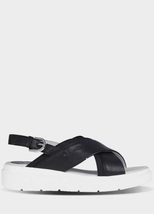 Босоніжки geox