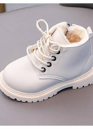 Ботинки детские зимние с мехом like timerland белые2 фото
