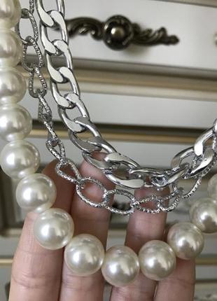 Стильное ожерелье, колье, цепочки на шею. бусины под жемчуг. piazza italia2 фото