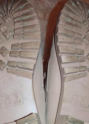 Нюдовое женские ботинки ,сапожки ,осень,36, 23 см7 фото