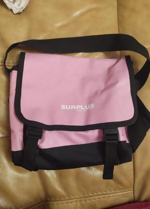 Розовая сумка спортивная
