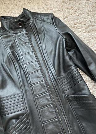 Новая черная кожаная куртка5 фото