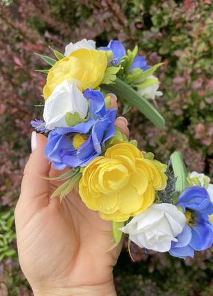 Український вінок ручної роботи