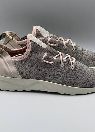 Жіночі кросівки - adidas