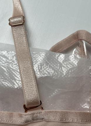 Бралетт нежного цвета широкий hyper real lace и виниловое бюстье6 фото