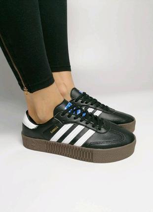 Кросівки жіночі (демисез)