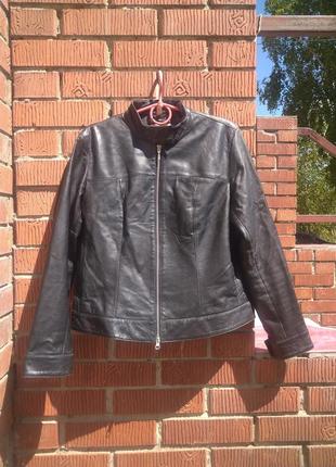 Шкіряна куртка від vera pele оригінал