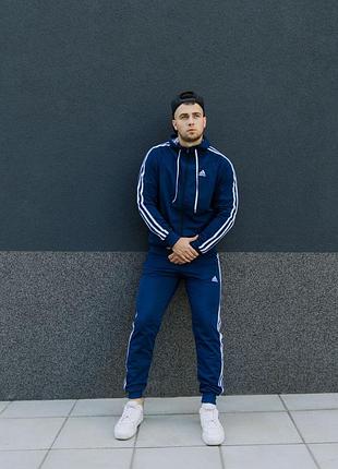 Хитовый качественный спортивный костюм.