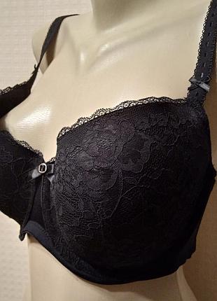 Бюстгальтер черный на поролоне на косточке eur 85e