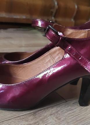 Туфли женские лаковые, цвета марсала, 39 размер