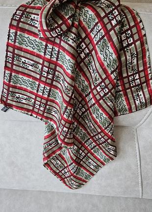 Шовкова хустка striesnig