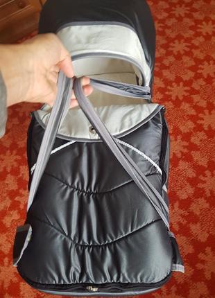 Переноска для немовлятки.