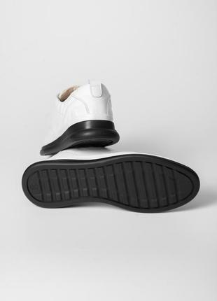 Белые кожаные туфли на шнуровке 36 размера4 фото