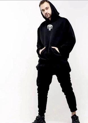 Чоловічий костюм