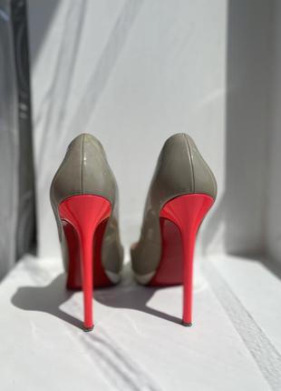 Туфли лодочки