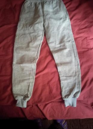 Теплые спортивные штаны, подштанники1 фото