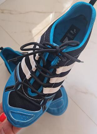 Кросівки adidas