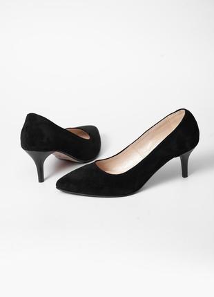 Класичні чорні замшеві туфлі човники на шпильці 40 розміру2 фото