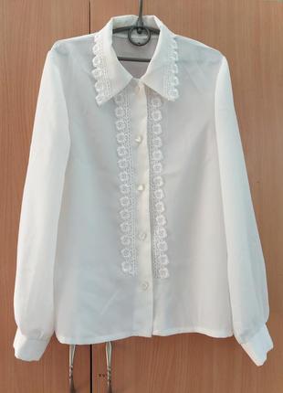 Блузка на дівчинку 10-13 років.