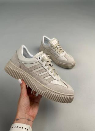 Стильные бежевые кроссовки женские, демисезон, весенние-осенние, замша+кожа,кожаные/кожа-женская обувь