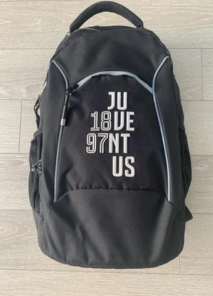 Школьный рюкзак, в идеальном состоянии
