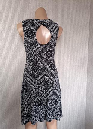 Міді сарафан плаття сукня в геометричний принт2 фото