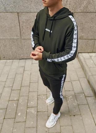 Спортивний костюм чоловічий adidas лампас весна\осінь двухнитка, адідас костюм кольору хакі7 фото