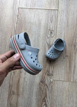 Босоніжки дитячі крокси crocs оригінал