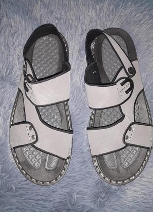 Чоловічі босоніжки сандалі