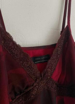 Красивое мини платье urban outfitters